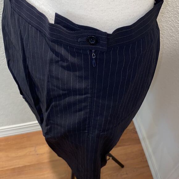 Escada Vintage Pinstripe Skirt & Blazer Set Sz 10 Lightweight Fitted Designer - Picture 14 of 16